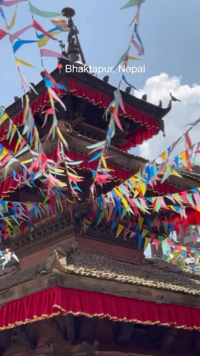 Come chiudere in (estrema) bellezza un viaggio perfetto.
Bhaktapur, la città più bella di tutta la valle di Kathmandu🧡

#viaggisupernova #viaggidigruppo #bhaktapur #kathmandu #nepal #bhaktapurdurbarsquare